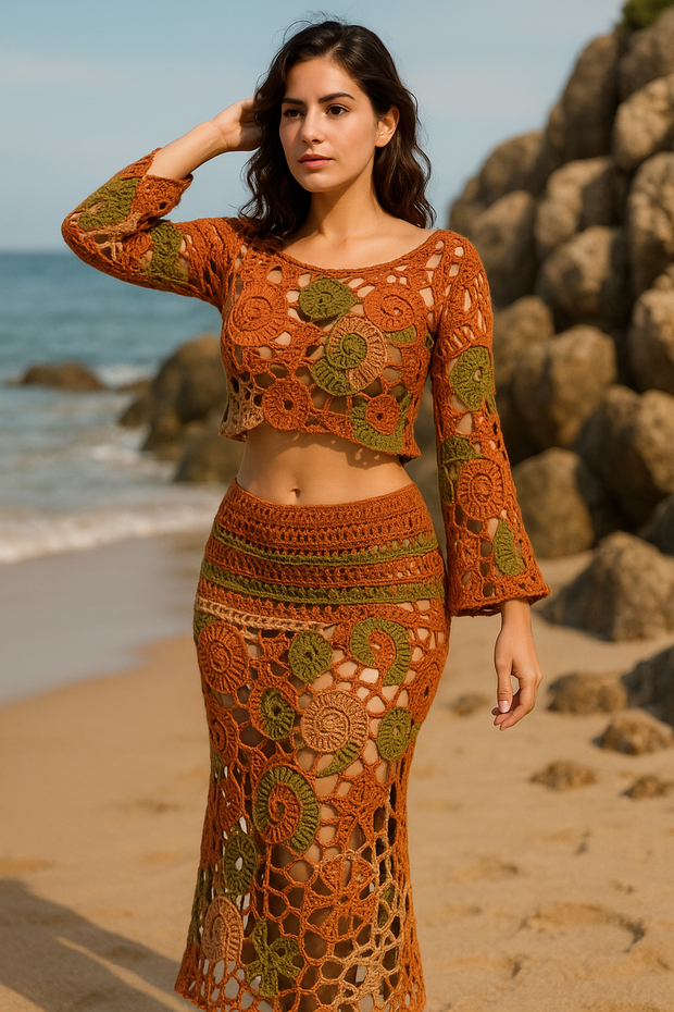 Bold Spiral Motifs Flare Sleeves Outfit