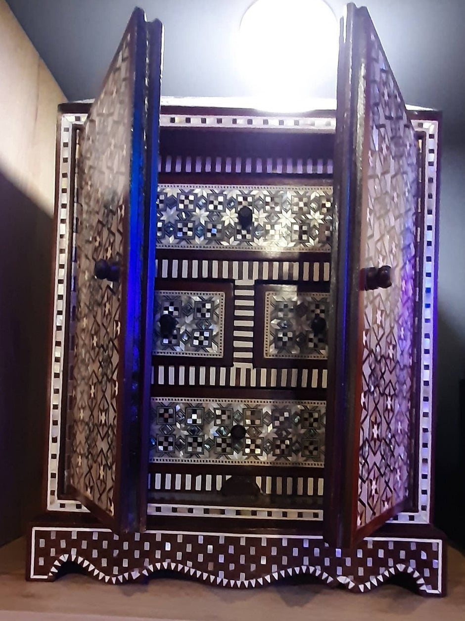 Shakmageyya Jewellery Box