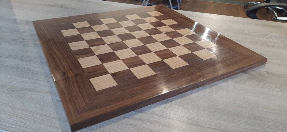 Deluxe Walnut/Mahogany Chessboard. Christmas Gift