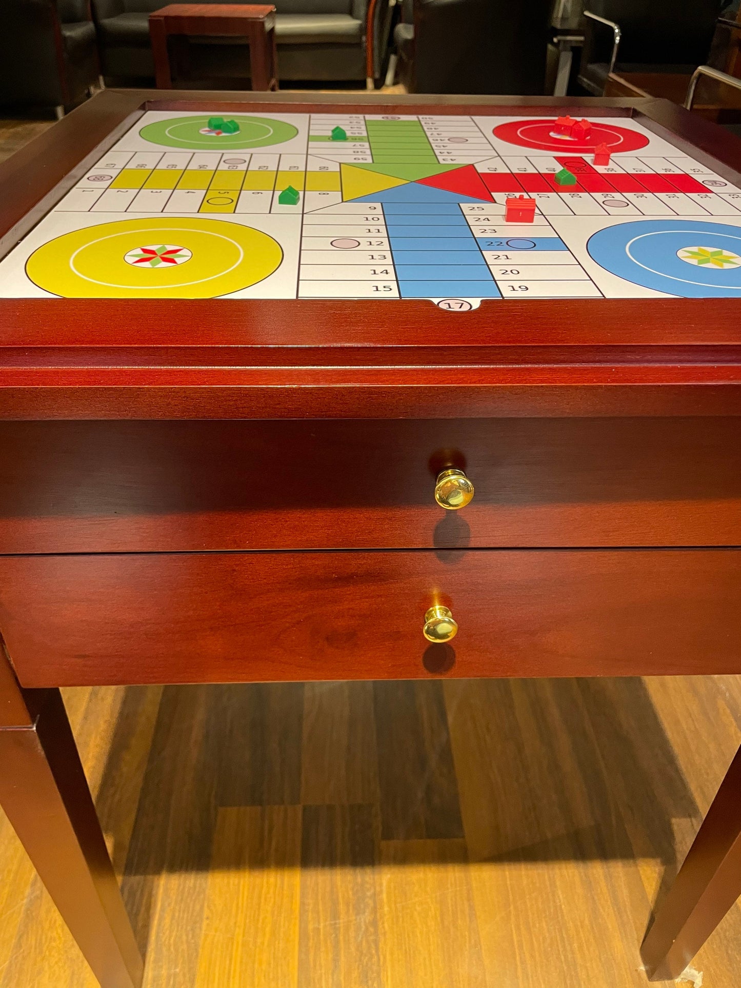 Multi-Game Table, Monopoly, Scrabble, Sequence, Chess, Checkers, Cluedo, Poker, Aggravation and Backgammon, Christmas Gift